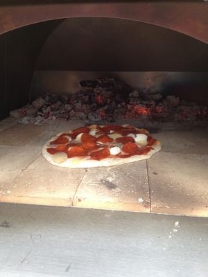 4 Roda Oven Pizza Baja Tahan Karat Luar Ruangan 900mm Kayu Dipecat Pizza Oven