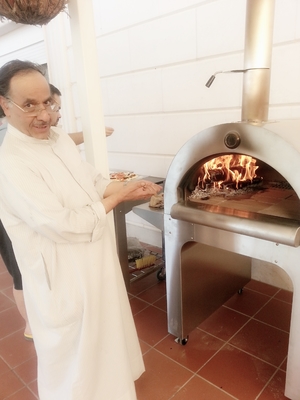 4 Roda Oven Pizza Baja Tahan Karat Luar Ruangan 900mm Kayu Dipecat Pizza Oven